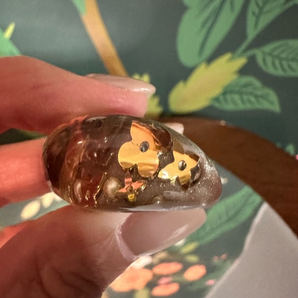 LOUIS VUITTON Monogram Gold Resin Inclusion Ring (Size 7.5) ๐ - Picture 6 of 13